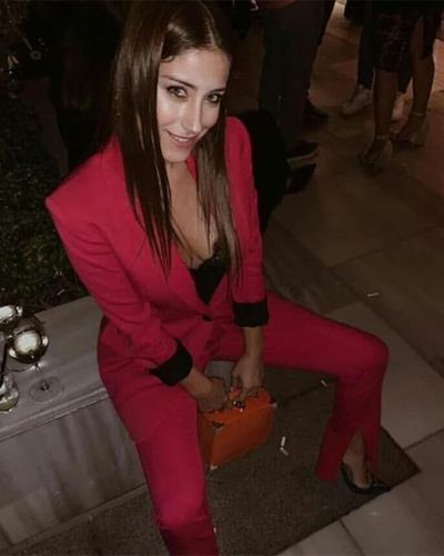 Hazal Kaya seksi ifşa fotoğrafı 472