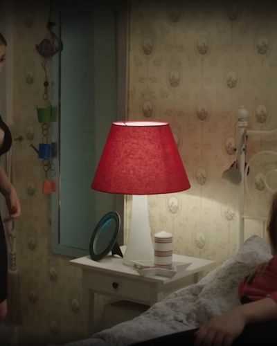 Hazal Kaya seksi ifşa fotoğrafı 41 — Maral: En Güzel Hikayem (2015)