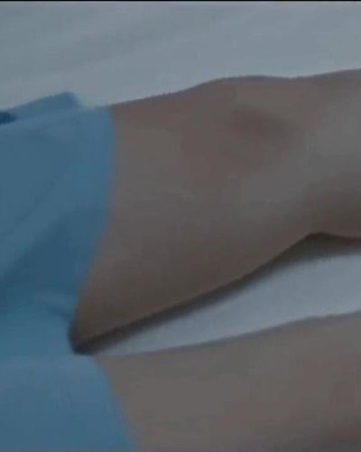 Hazal Şenel seksi ifşa fotoğrafı 3 — Hannas: Karanlıkta Saklanan (2015)
