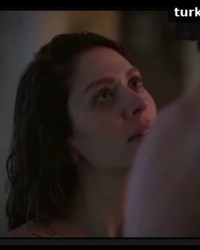 Hazal Türesan seksi ifşa fotoğrafı 24 — Tam Bir Centilmen (2024)