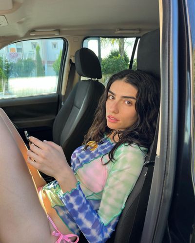 Hazar Erguclu seksi ifşa fotoğrafı 104