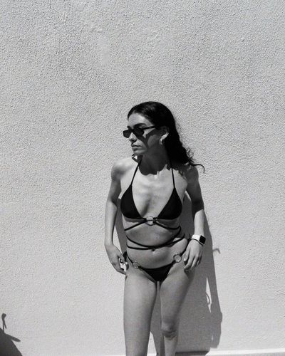 Hazar Erguclu seksi ifşa fotoğrafı 122