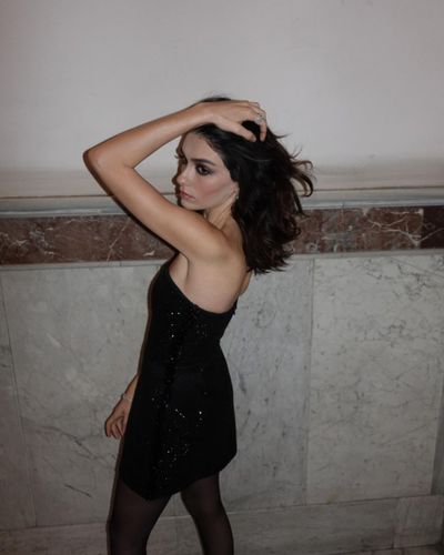 Hazar Erguclu seksi ifşa fotoğrafı 136