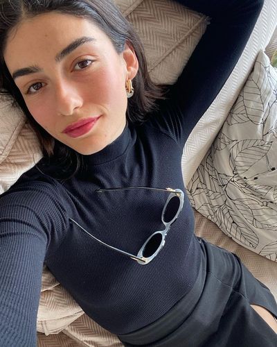 Hazar Erguclu seksi ifşa fotoğrafı 138