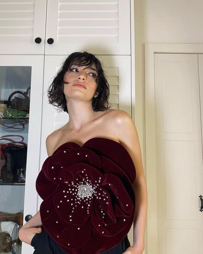 Hazar Erguclu seksi ifşa fotoğrafı 280