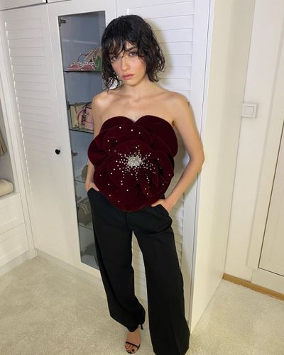 Hazar Erguclu seksi ifşa fotoğrafı 299