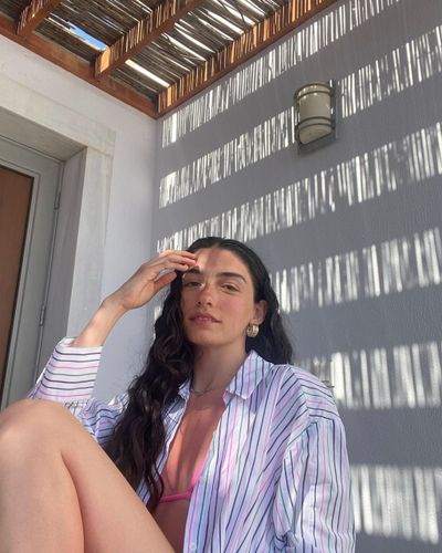 Hazar Erguclu seksi ifşa fotoğrafı 366