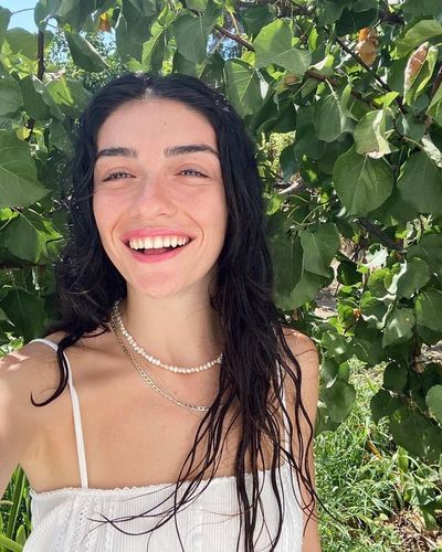 Hazar Erguclu seksi ifşa fotoğrafı 416