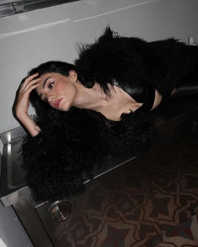 Hazar Erguclu seksi ifşa fotoğrafı 51