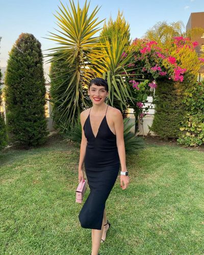 Hazar Erguclu seksi ifşa fotoğrafı 525