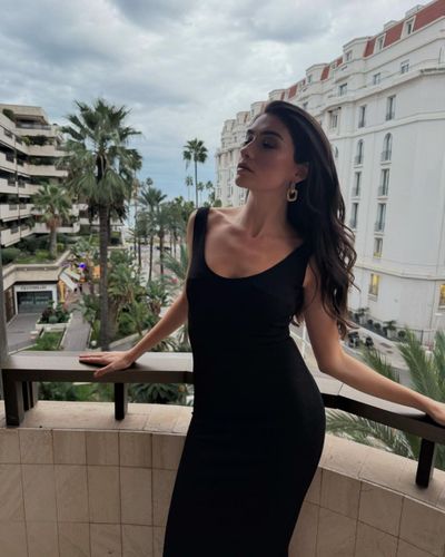 Hazar Erguclu seksi ifşa fotoğrafı 79