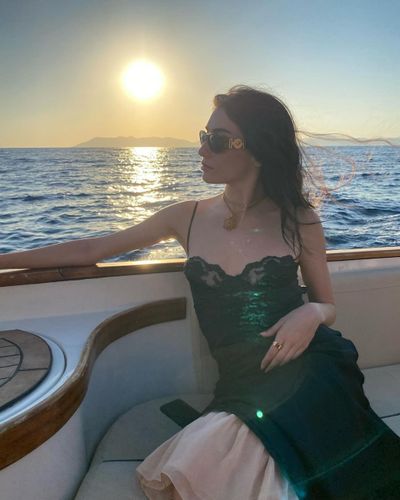 Hazar Erguclu seksi ifşa fotoğrafı 84