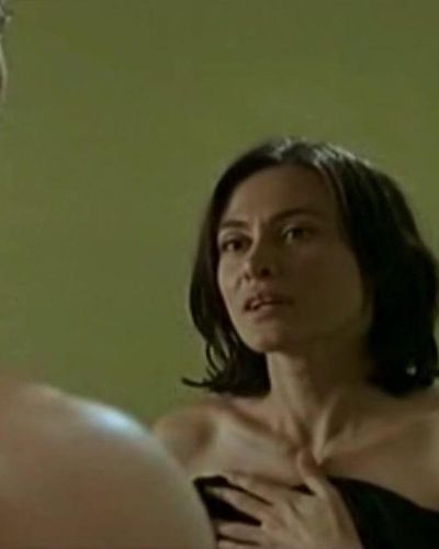 Idil Uner seksi ifşa fotoğrafı 50 — Le Grand Complot (2006)