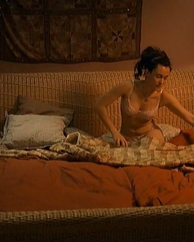 Idil Uner seksi ifşa fotoğrafı 61 — Saniyes Lust (2004)