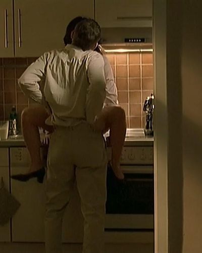 Idil Uner seksi ifşa fotoğrafı 63 — Saniyes Lust (2004)