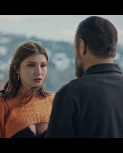 İlayda Akdoğan seksi ifşa fotoğrafı 32 — Kötü Bir Adamın 10 Günü (2023)