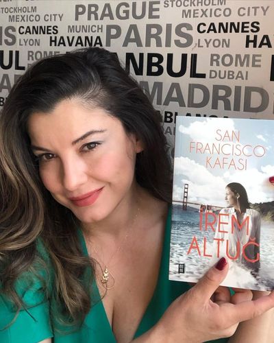 İrem Altuğ seksi ifşa fotoğrafı 12