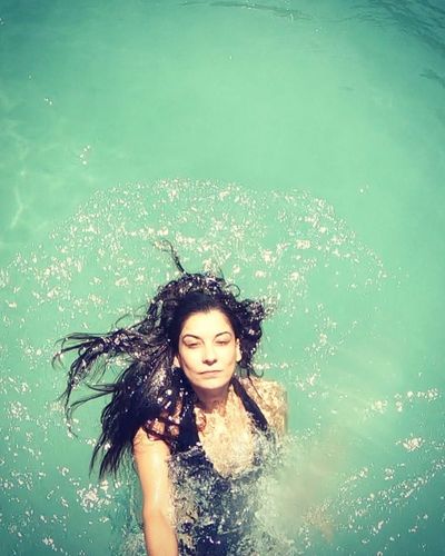 İrem Altuğ seksi ifşa fotoğrafı 25