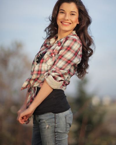 İrem Altuğ seksi ifşa fotoğrafı 34