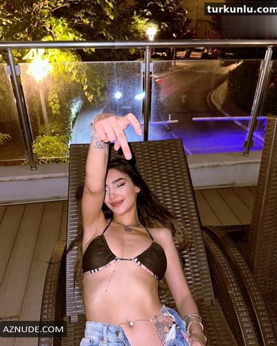 Kübra Çamlıbel seksi ifşa fotoğrafı 4 — Kübra Çamlıbel Miranda Archive (2021)
