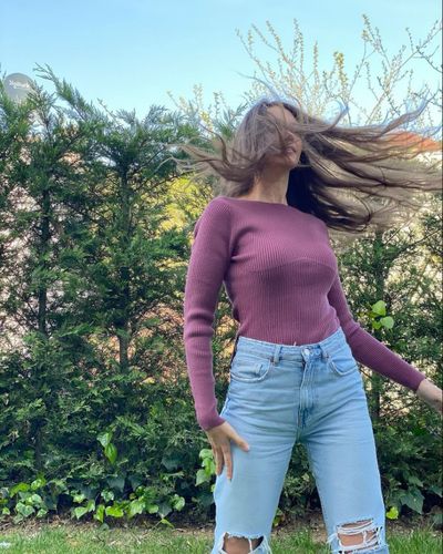 Leyla Lydia Tuğutlu seksi ifşa fotoğrafı 12
