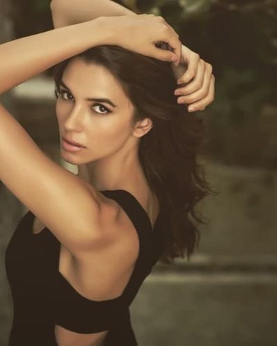 Leyla Lydia Tuğutlu seksi ifşa fotoğrafı 155