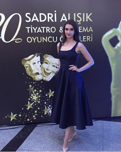 Leyla Lydia Tuğutlu seksi ifşa fotoğrafı 161