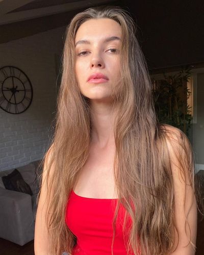Leyla Lydia Tuğutlu seksi ifşa fotoğrafı 16