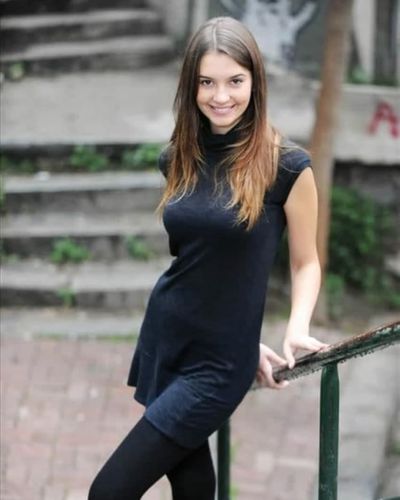 Leyla Lydia Tuğutlu seksi ifşa fotoğrafı 171