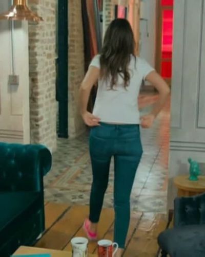 Leyla Lydia Tuğutlu seksi ifşa fotoğrafı 193