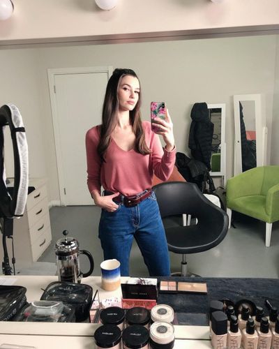 Leyla Lydia Tuğutlu seksi ifşa fotoğrafı 38