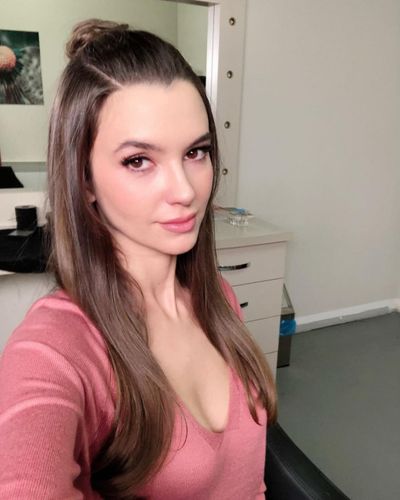 Leyla Lydia Tuğutlu seksi ifşa fotoğrafı 39