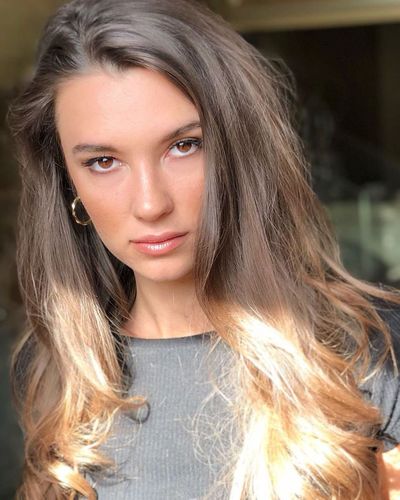 Leyla Lydia Tuğutlu seksi ifşa fotoğrafı 49