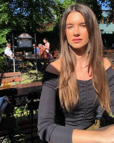 Leyla Lydia Tuğutlu seksi ifşa fotoğrafı 72