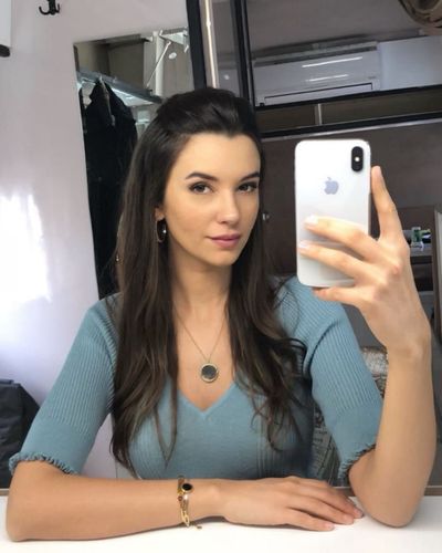 Leyla Lydia Tuğutlu seksi ifşa fotoğrafı 98