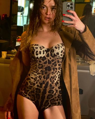 Melis Sezen seksi ifşa fotoğrafı 137