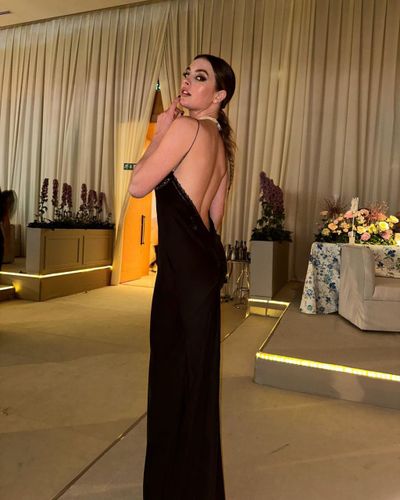 Melis Sezen seksi ifşa fotoğrafı 222