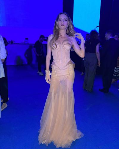 Melis Sezen seksi ifşa fotoğrafı 329