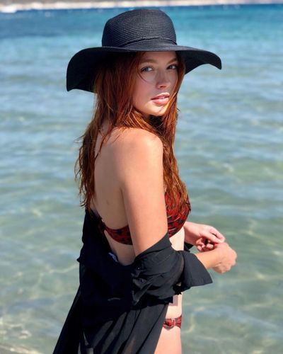 Melis Sezen seksi ifşa fotoğrafı 438