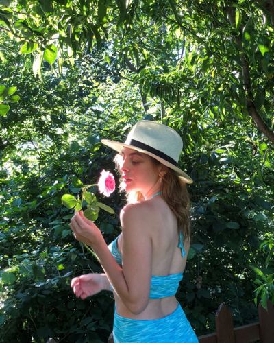 Melis Sezen seksi ifşa fotoğrafı 531