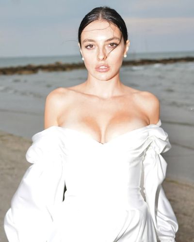 Melis Sezen seksi ifşa fotoğrafı 84