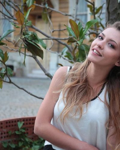 Melisa Döngel seksi ifşa fotoğrafı 1000