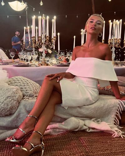 Melisa Döngel seksi ifşa fotoğrafı 378