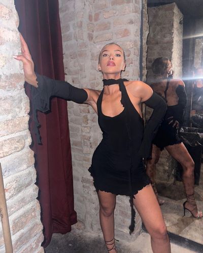 Melisa Döngel seksi ifşa fotoğrafı 380