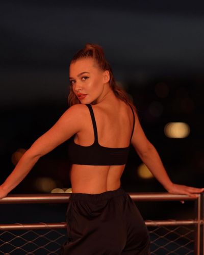 Melisa Döngel seksi ifşa fotoğrafı 407
