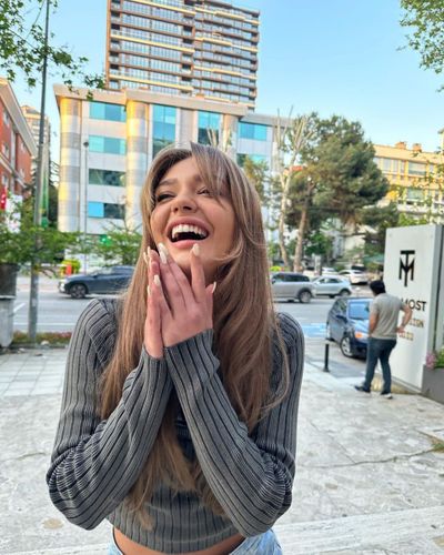 Melisa Döngel seksi ifşa fotoğrafı 442