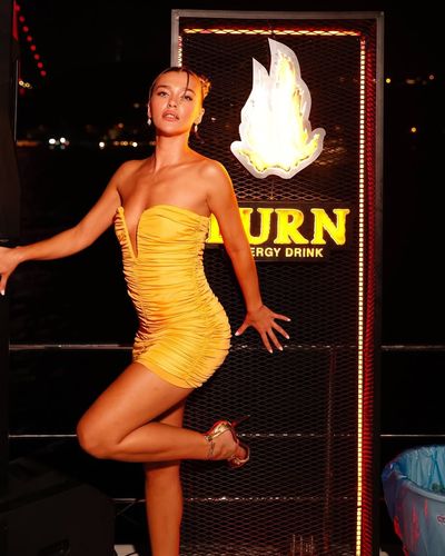 Melisa Döngel seksi ifşa fotoğrafı 5