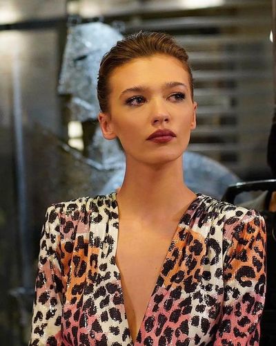 Melisa Döngel seksi ifşa fotoğrafı 860