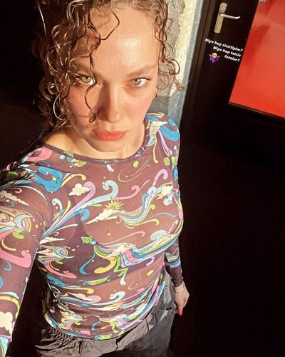 Melisa Şenolsun seksi ifşa fotoğrafı 100