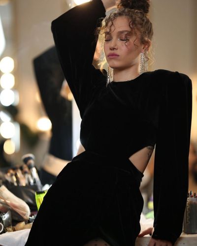 Melisa Şenolsun seksi ifşa fotoğrafı 207